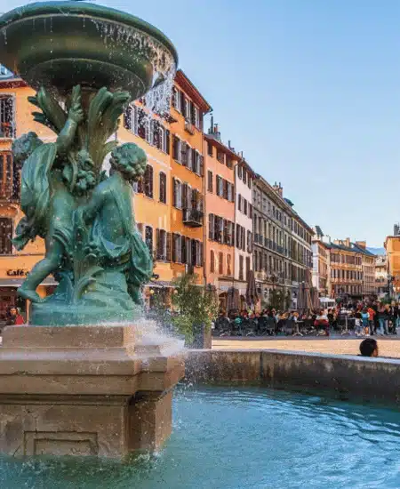 Vue de la Fontaine des Éléphants à Chambéry illustrant les formations JRS Formation en diagnostic immobilier.